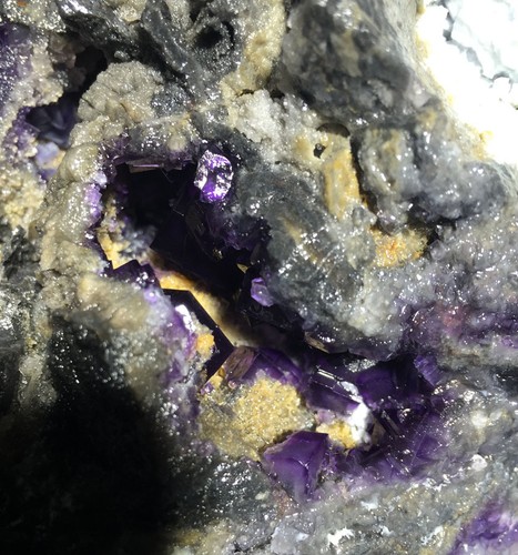 2400g Incredibile!!! Cristallo di quarzo fluorite cubica viola fantastico naturale y02 - Foto 8 di 12