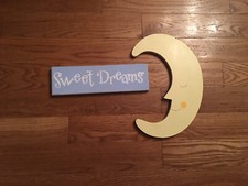 baby  s nursery room Decor -Lambs and Ivy Layette wall plaques