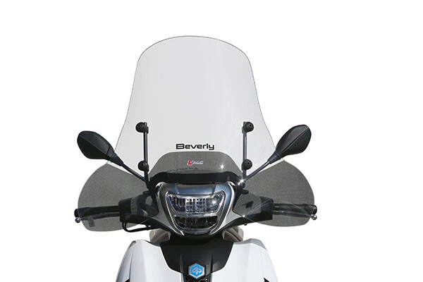 LASTRA PARAVENTO VISIERA FACO PIAGGIO BEVERLY HPE 300 400 SENZA ATTACCHI