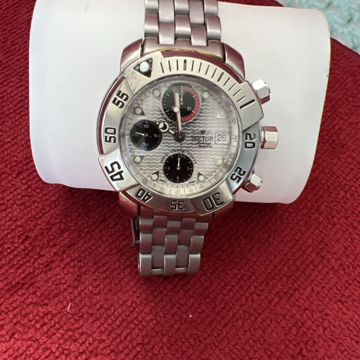 Sector Diving Team 1000 - Titanium, automatic, 1000m water Sector Diving Team 1000 - Titanium, automatic, 1000m water