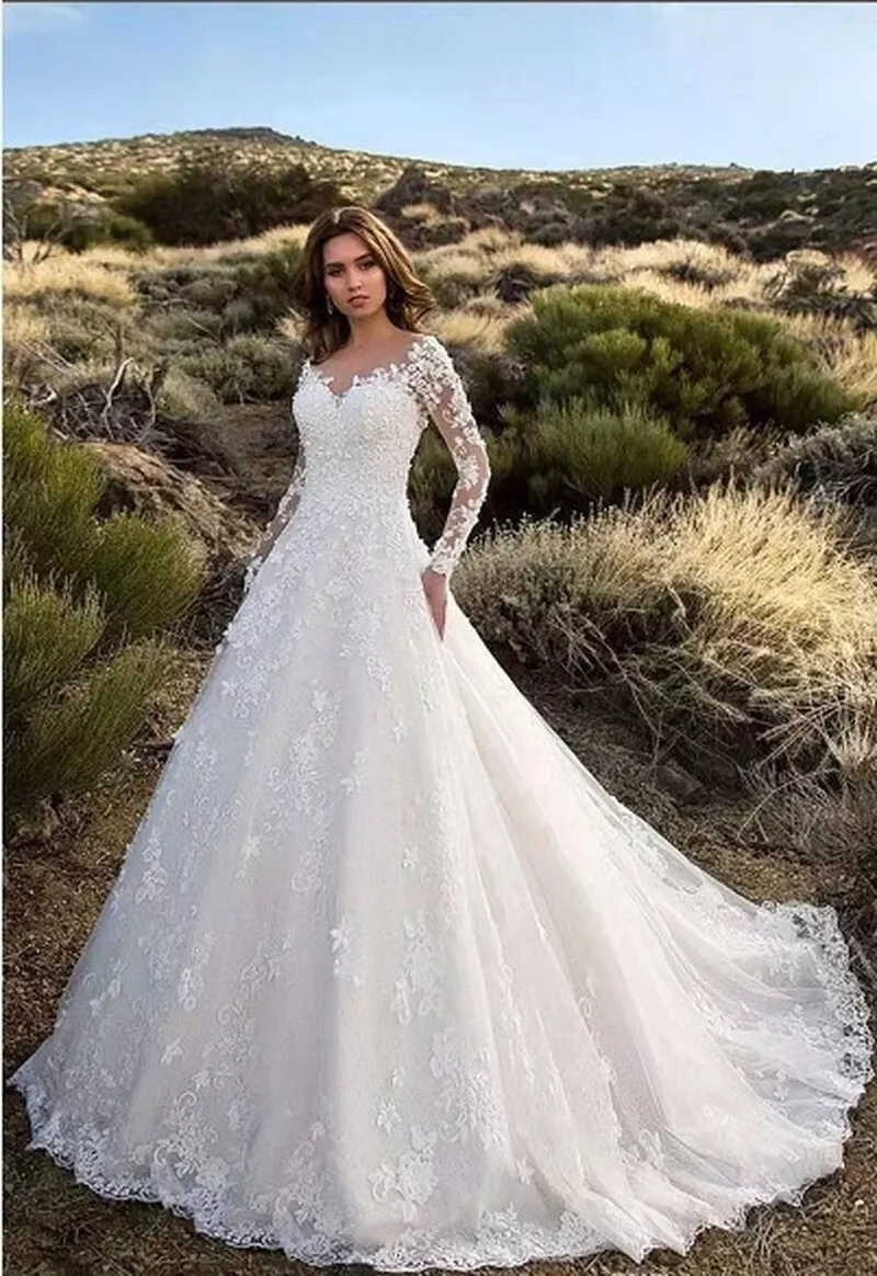 Luxurious Arabic Style A Line Heavy Gown For Wedding With Long Sleeves,  Puffy Train, Princess Sparkly Sequins, And Plus Size Bridal Party Dress  Robe De Marriage EE From Hot Wind, $438.44 |