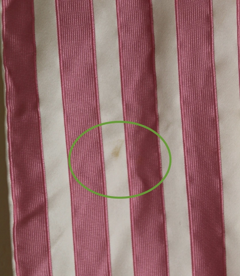 Cachecol quadrado Estate Italo Ferretti seda peso pesado 12" rosa branco bolso - Imagem 3 de 4