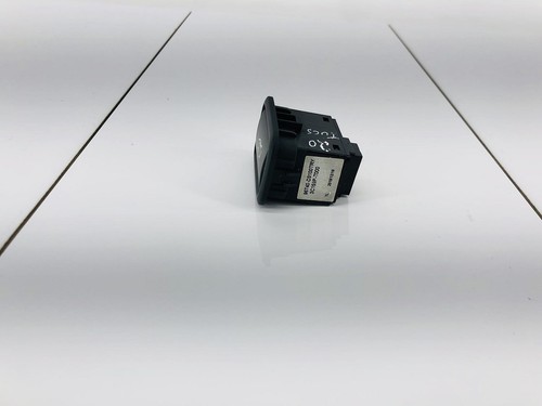16-21 HYUNDAI TUCSON LIFTGATE TAILGATE BACK DOOR RELEASE SWITCH BUTTON OEM - Picture 3 of 9
