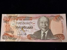 2001 Bahamas $5 Five Dollar P-63b Choice CU Condition SKU#37997