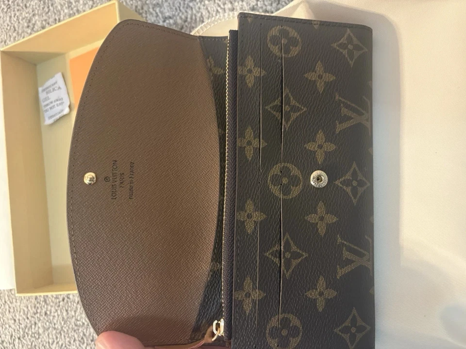 Louis Vuitton Portefeuille Sarah Monogram Long Wallet Brown - Image 4 of 4