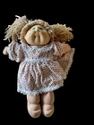 VTG Cabbage Patch Doll 1985 - Light Brown Hair and Green Eyes in Original Outfit