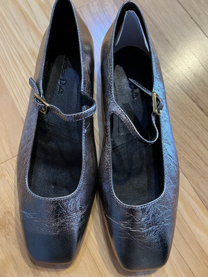 Massimo Dutti　ポインテッドトゥ　フラットシューズ　レザー　バレエ Massimo Dutti ポインテッドトゥ フラットシューズ レザー バレエ 晴雨