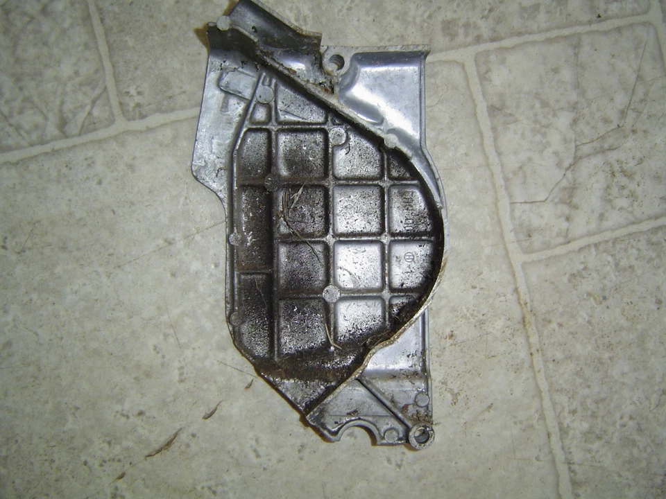 Yamaha Exciter SR185 185 1982 cubierta de cadena de piñón lateral Foto 2 de 2