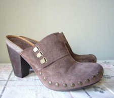 Nine West Y2K Boho Choc Brown Suede Chunky Platform Clog Mule Brass Studs Heel