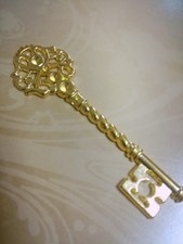 2 Skeleton Key Pendants Shiny Gold 68mm Big Keys Large Keys Wedding Keys