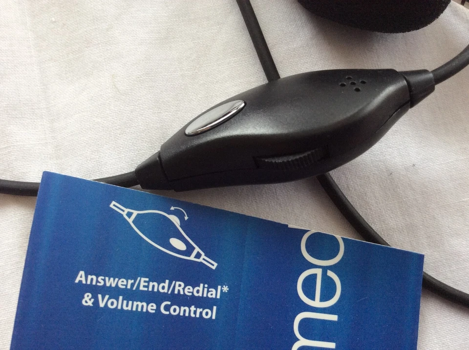 NoiseHush / Noise Hush NX70 3.5mm Headsets with Mic (set of two) - Image 4 of 4