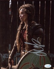 Nico Parker How to Train Dragon Autographed Signed 8x10 Photo ACOA Nico Parker How to Train Dragon Autographed Signed 8x10 Photo ACOA