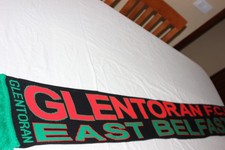 Vintage Soccer Scarf Wool IRLANDA DEL NORTE GLENTORAN F.C EASG BELFAST