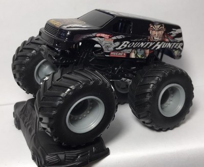 Hot Wheels Monster Jam Bounty Hunter Custom 1:64 Trucks VHTF 1 Of 1 Rare *Read