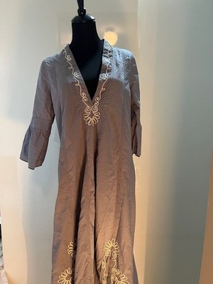 Hellblaues langes Baumwollkleid mit Stickerei. Grösse M von Gossip