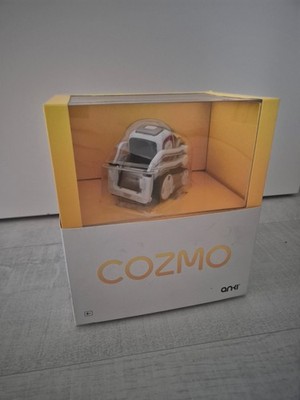 Anki Cozmo Roboter Komplettset OVP 3 Power Cubes Ladestation sehr guter Zustand
