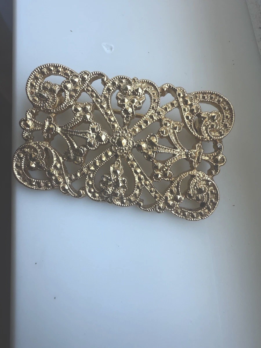 Vintage Goldtone Scrollwork Rectangle Brooch 1980… - image 1