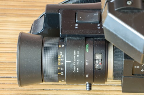 Sony Video Camera HVC-80 Trinicon - Zdjęcie 7 z 8