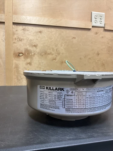 Killark VM3S150 High Pressure Sodium Light Fixture, S55, 150W, Copper-Free Alumi