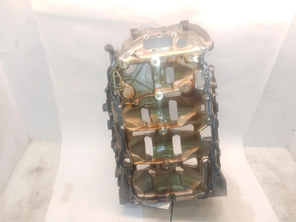 '19-'24 VOLKSWAGEN TIGUAN cárter de aceite superior OEM ¡6 meses de garantía! Foto 3 de 4