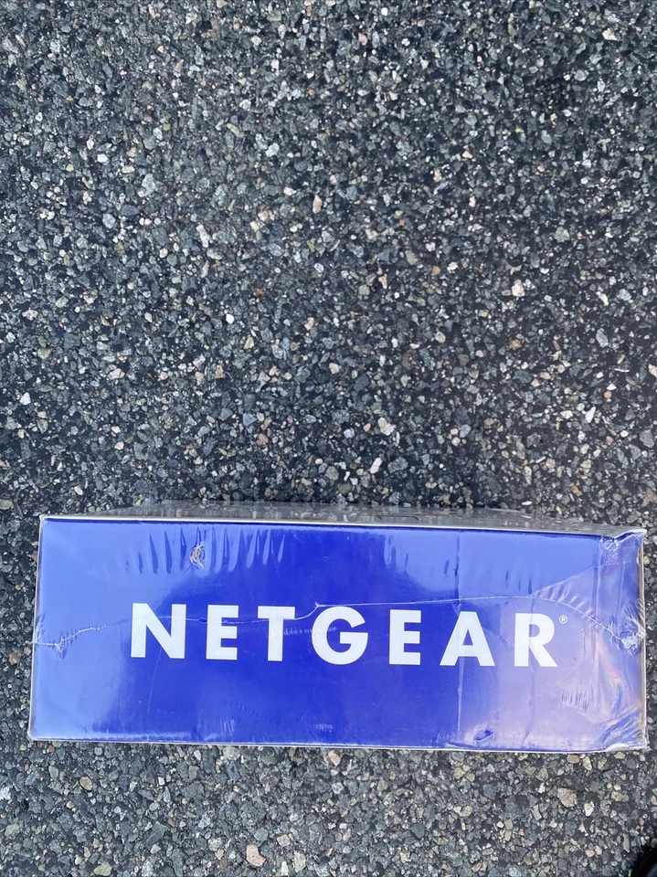 NETGEAR POSSAFE Dual Band Wireless Access Point WAG102 NEW - Image 2 of 4