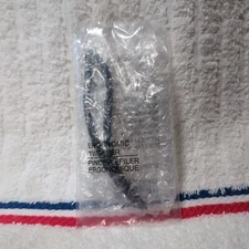 Avon Brand New Ergonomic Tweezer Tweeze N Go Discontinued F3506281 2011