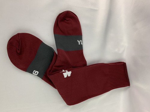 Youth Large Under Armour Sports Socks New without Tags Burgundy Red Boys - Picture 2 of 7