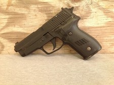 P228 Spring Airsoft Pistol B921442