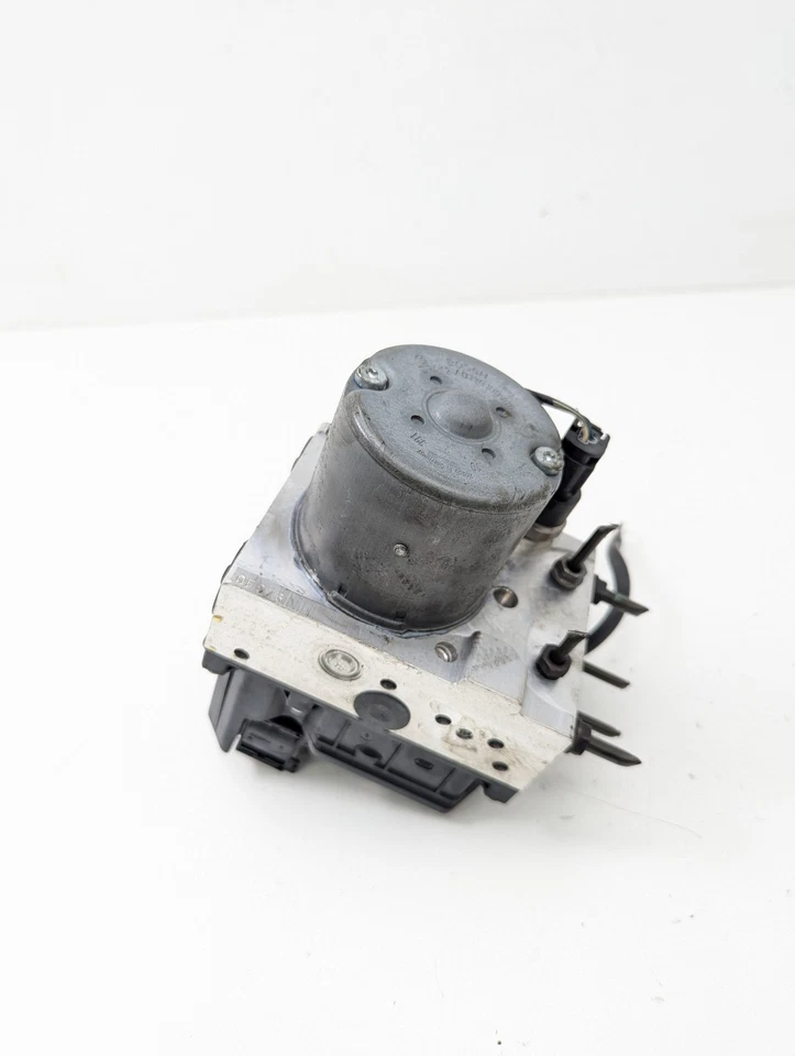 BMW 325Xi 330Xi (E46) 2001-2005 AWD bomba de freno ABS antibloqueo Foto 3 de 4