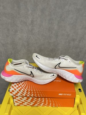 Nike Renew Run Shoes Men 12 White Black Platinum Tint  display picture 2