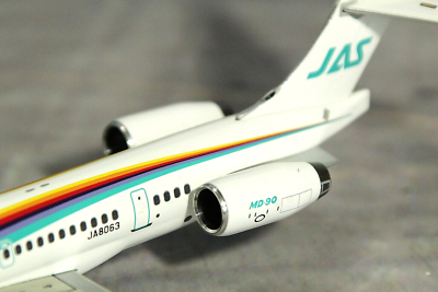 モデルプレーン　JAS(日本エアシステム)　MD-90 1/200 JAS MD-90（7号機）モデルプレーン1:200 JAS（日本エアシステム）MD-90
