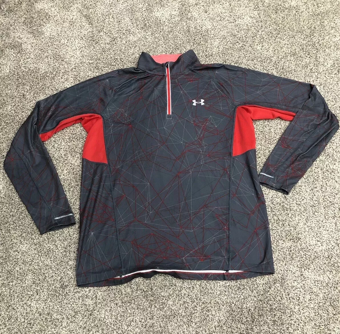 Under armour jacket with on sale thumb holes
