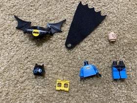 Lego Batman Minifigure DC Rare NIGHTWING Figure With Cape 70922 Free Ship