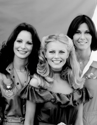 CHARLIES ANGELS CAST JACLYN SMITH CHERYL LADD KATE JACKSON 8.5X11 CANVAS PHOTO