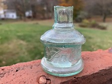 Crude Bubbly Front-embossed Pridge burst top ink; London company; aqua, Nice!