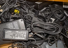 Assorted Laptop power adapters/chargers 5V 16V 18.5V 19V 19.5V 20V