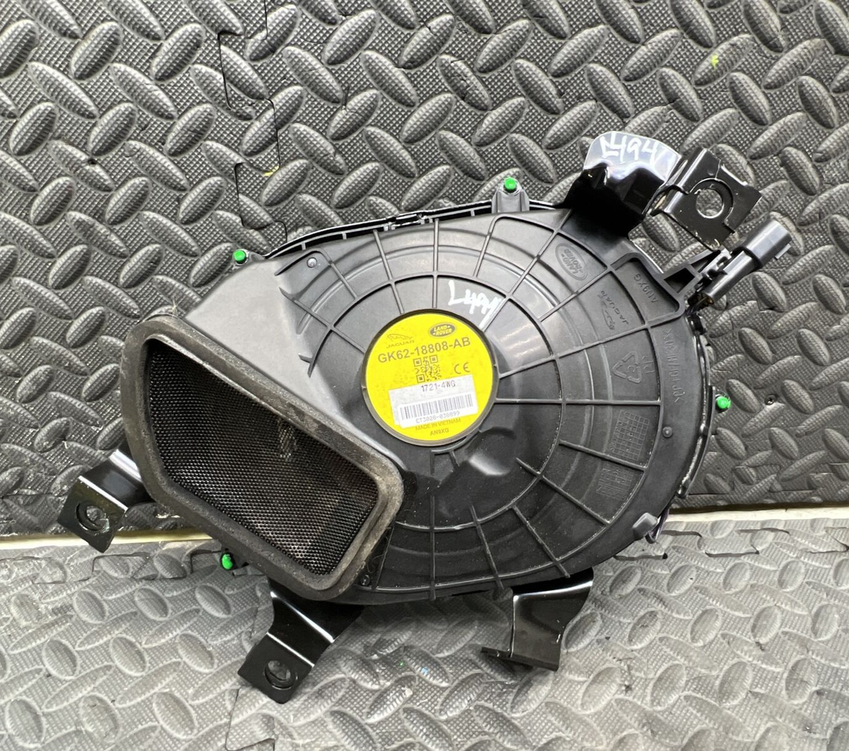 OEM 2018-2022 RANGE ROVER SPORT L494 REAR SPEAKER SUBWOOFER WOOFER