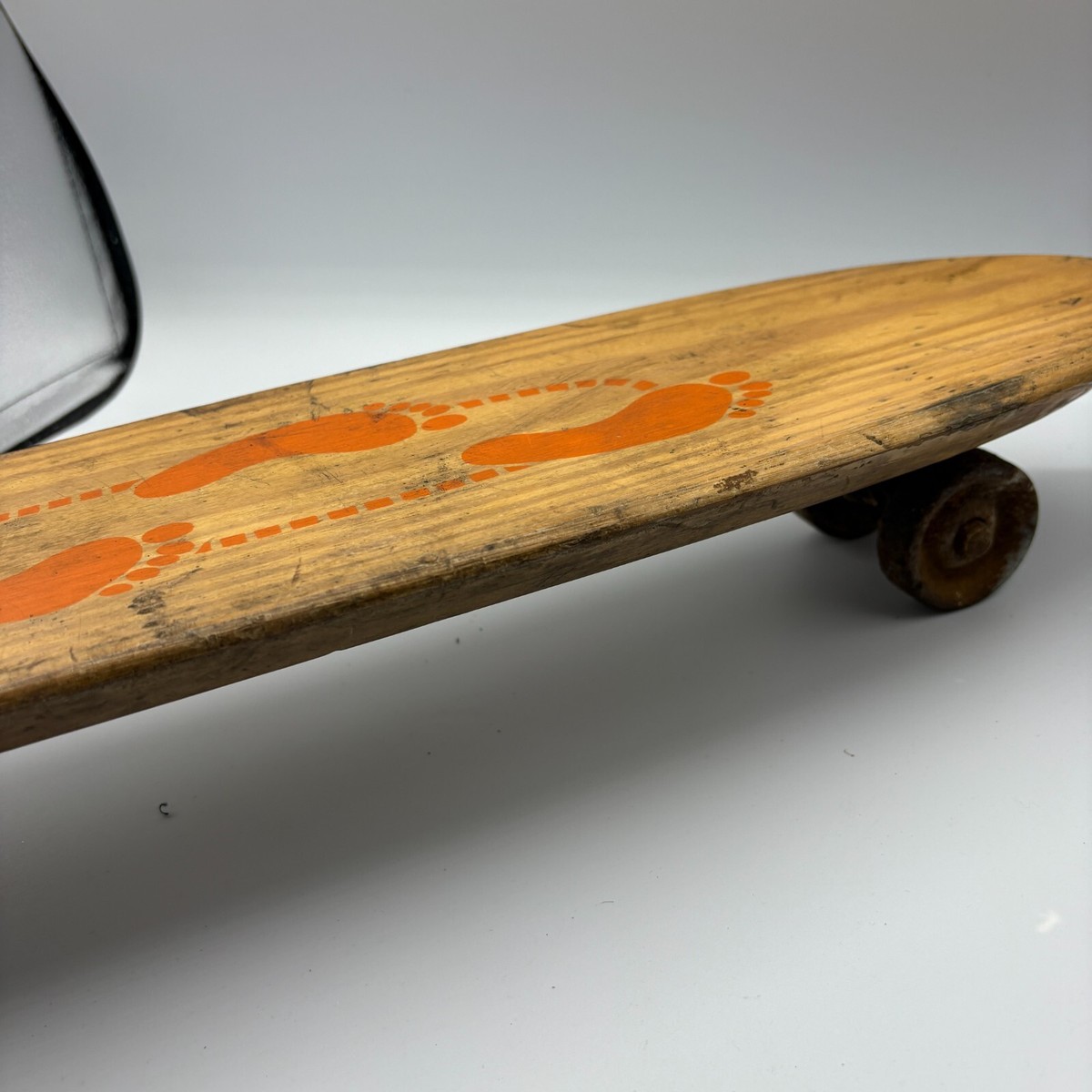 Vintage NASH Skateboard “FIFTEEN TOES” 22” Solid wood Skateboard