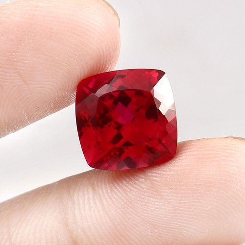 Naturel sans Défaut Rubs Rouge Mozambque 32.40 CT Coussn Certfé