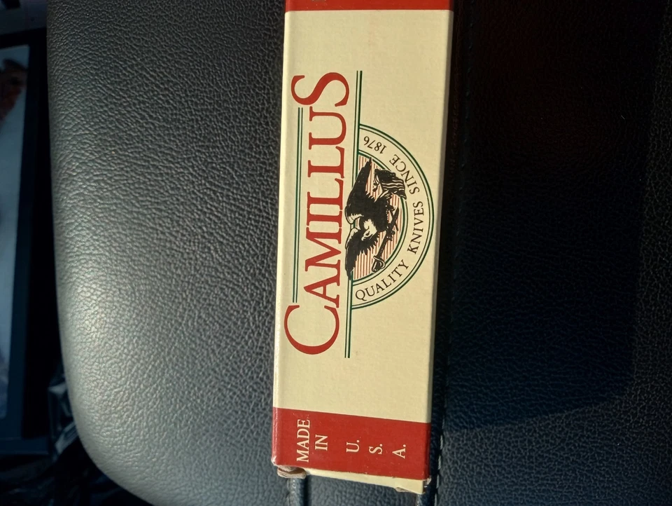 稀有老式卡米卢斯·巴滕德美国刀未使用 状况完好 开箱 — 第 2/4 张图片