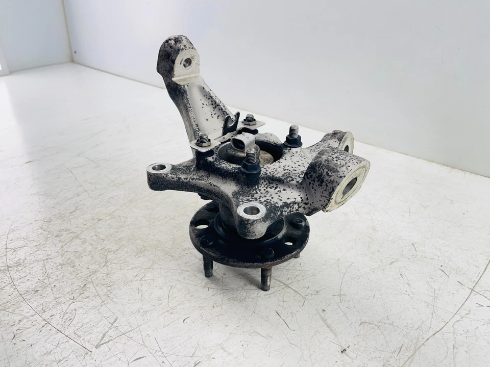 Chevrolet Corvette C4 1991-1996 eje delantero lado del conductor nudillo 18019570 OEM Foto 2 de 4