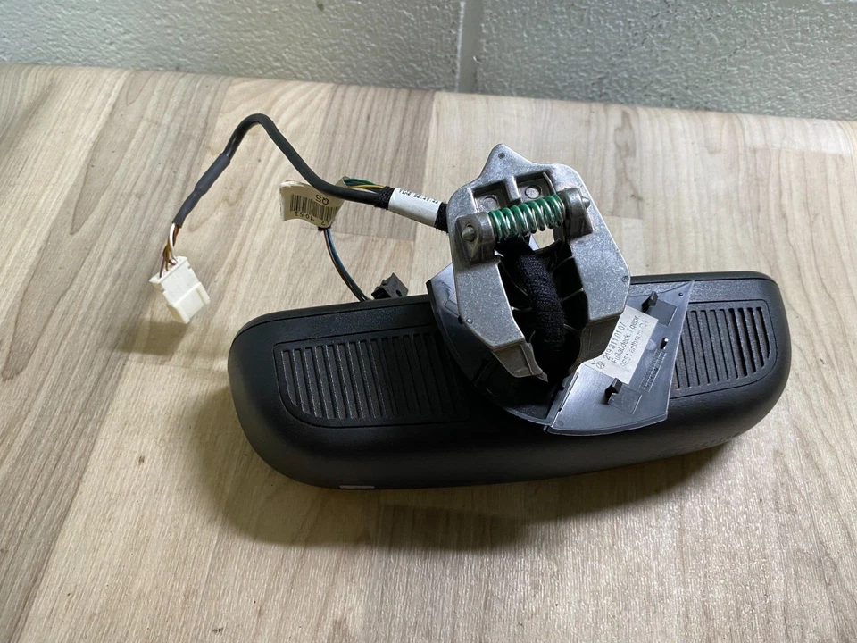 ESPEJO RETROVISOR DELANTERO MERCEDES BENZ E63 CLS63 OEM 07-11 HOME LINK Foto 3 de 4