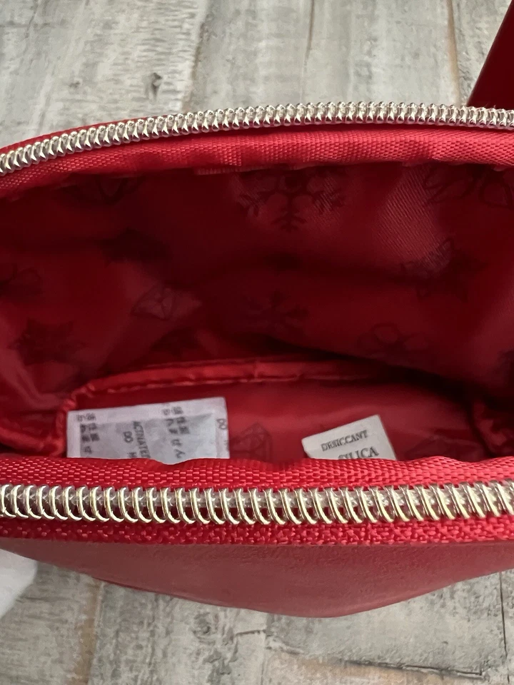 Sujetador Cosméticos Miss Claus Media Luna Forma Rojo Imitación Vacaciones Cosméticos Maquillaje Bolsa Foto 4 de 4