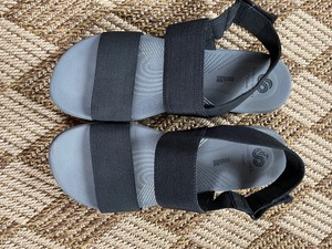 clarks arla jacory black