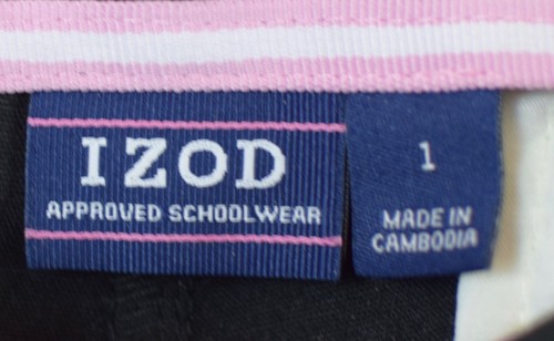 IZOD Women's Juniors Uniform Skinny Bermuda Stretch Twill Short Black Size 1 - Picture 2 of 3