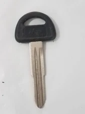 New Suzuki Isuzu Mitsubishi Replacement Uncut Blank Ignition Key Blade SUZ15-P