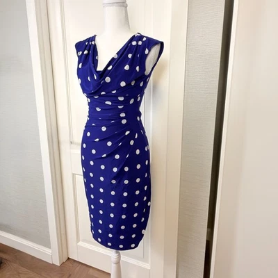 Lauren Ralph Lauren Kleid US2 EU34 Blau Gepunktet Wasserfallausschnitt Flügel... - Bild 1 von 4