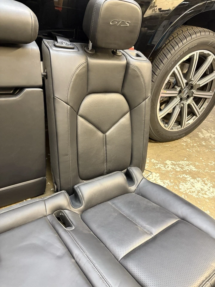 Комплект салона для Porsche Macan 2015–2018 годов пара передних и задних сидений черные сиденья с подогревом - Изображение 3 из 4