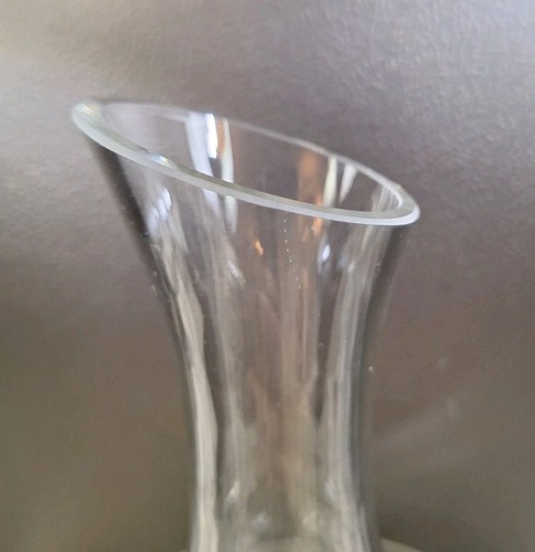 Glass Wine Decanter Clear Hand Blown 8 Cp Angled Opening Elegant Graceful Lines - Picture 3 of 10