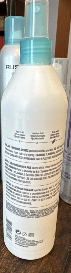 Spray para el cabello Biolage Styling Finishing Sprinz sin aerosol 16,9 fl oz Foto 4 de 4